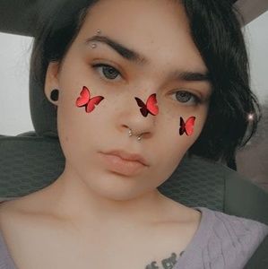 Meet your Posher, Catherine